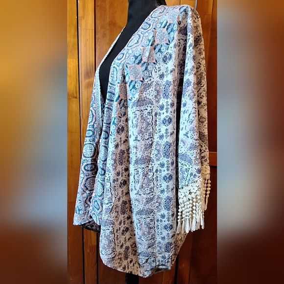 SOIÉBLU shawl/beach cover-up Size OS - Picture 3 of 7